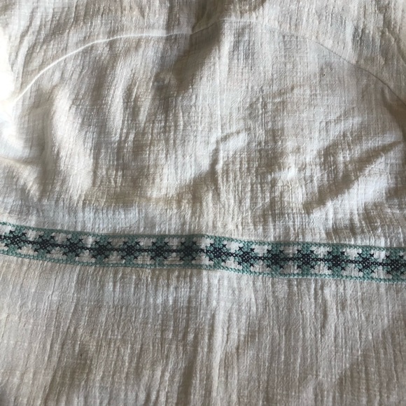 Sophie Max Studio Bell Sleeve Embroidered Dress - Picture 6 of 7